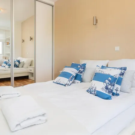 Marina Primore Apartments By Heyrent * Danzig